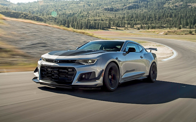 2018 Chevrolet Camaro ZL1  from Chrome web store to be run with OffiDocs Chromium online