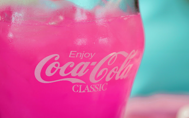 Coco Cola Classic Vaporwave  from Chrome web store to be run with OffiDocs Chromium online