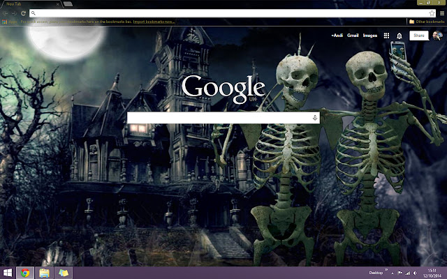 Halloween Skeleton Selfie  from Chrome web store to be run with OffiDocs Chromium online