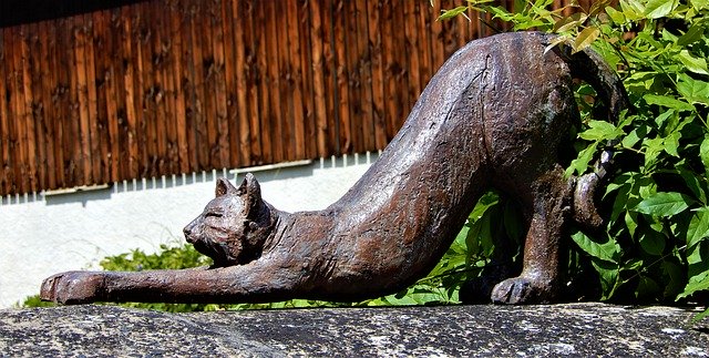 Free download Sculpture Cat Decoration -  free photo or picture to be edited with GIMP online image editor