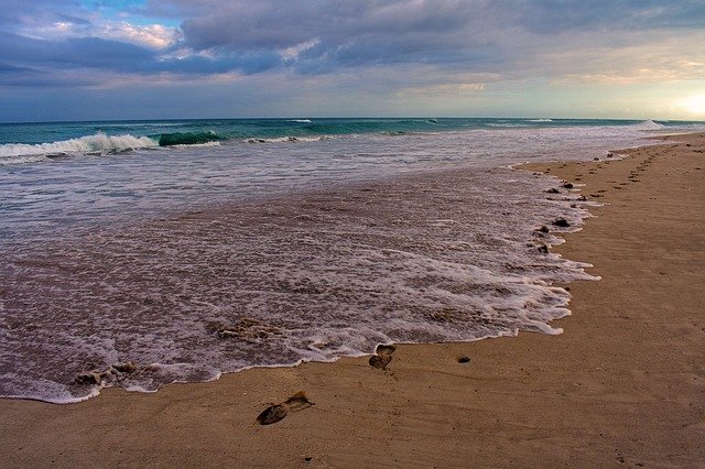 Free download sea cuba o travels beach water free picture to be edited with GIMP free online image editor