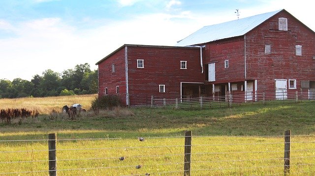 Free download Shenandoah Valley Virginia Tractor -  free photo or picture to be edited with GIMP online image editor