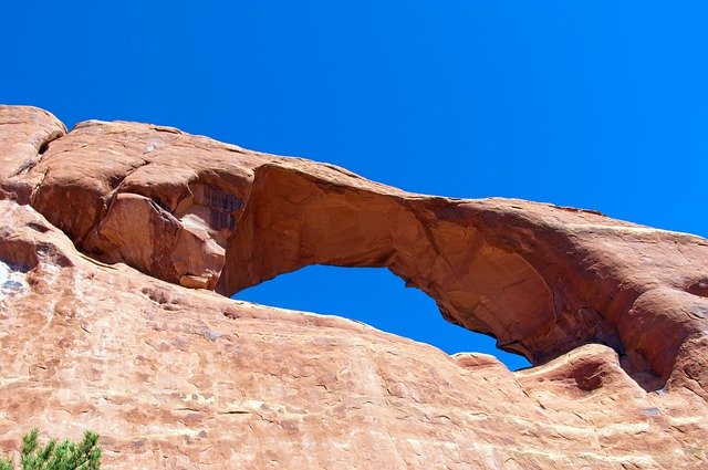 Free download Skyline Arch Sandstone Utah -  free photo or picture to be edited with GIMP online image editor