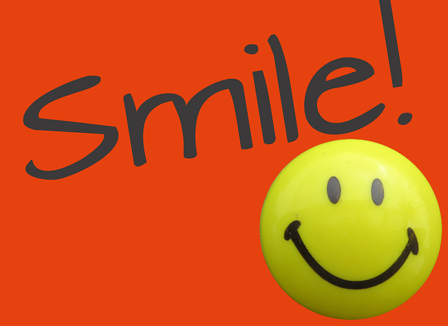 Free download Smiley Laugh Emoticon -  free illustration to be edited with GIMP free online image editor