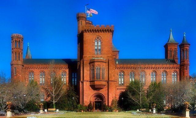 Free download Smithsonian Castle Building -  free photo or picture to be edited with GIMP online image editor