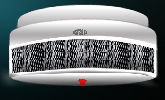 Free download Smoke Detector Alarm Fire -  free illustration to be edited with GIMP free online image editor