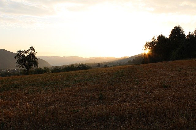 Free download Sonnenaufgang Gebirge Landscape -  free photo or picture to be edited with GIMP online image editor