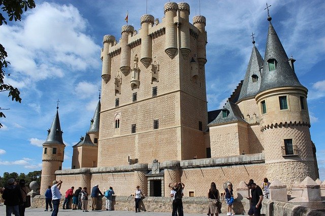 Free download Spain Segovia Alcazar -  free photo or picture to be edited with GIMP online image editor