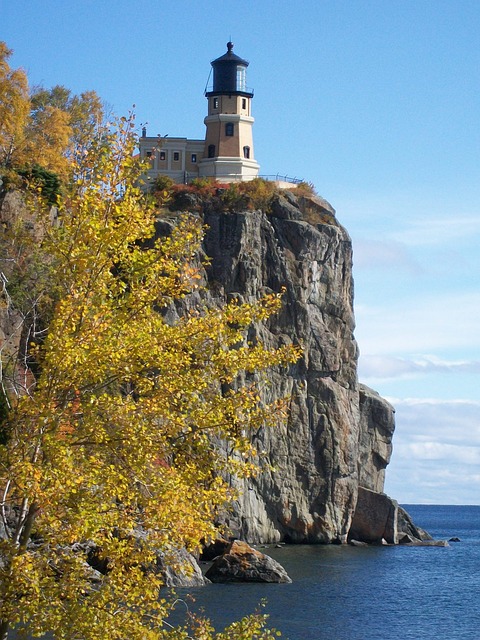 Free download split rock lighthouse lake superior free picture to be edited with GIMP free online image editor