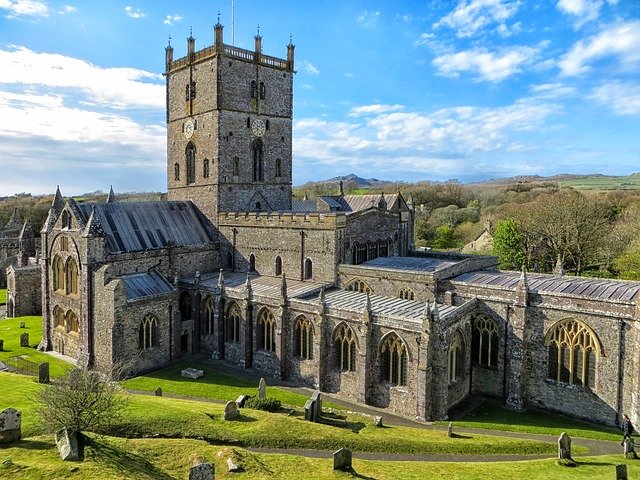 Free download St Davids DavidS Cathedral -  free photo or picture to be edited with GIMP online image editor