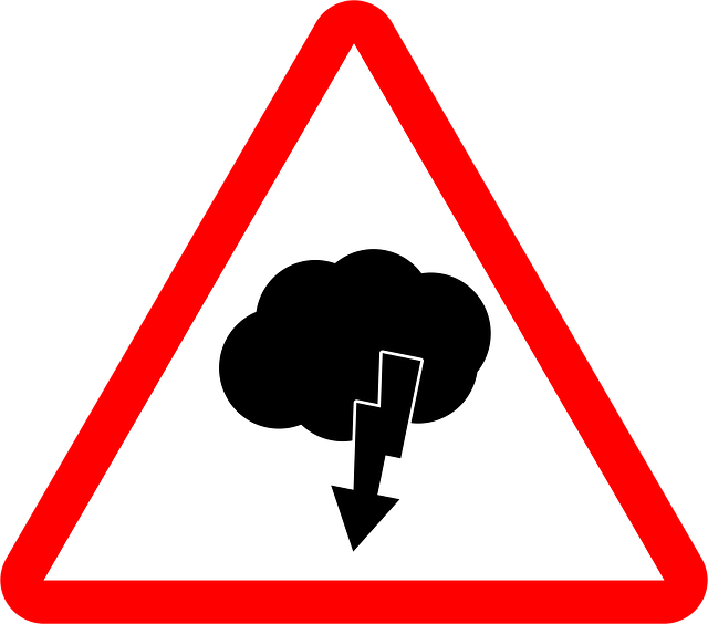 Free download Storm Warning Thunderstorm - Free vector graphic on Pixabay free illustration to be edited with GIMP free online image editor