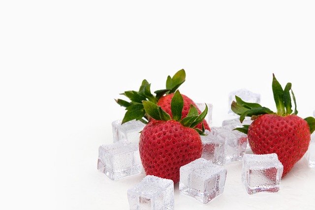 Free download Strawberries Ice Cubes -  free photo or picture to be edited with GIMP online image editor