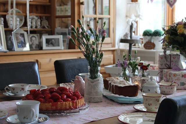 Free download strawberry cake dining room dessert free picture to be edited with GIMP free online image editor