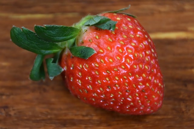 Free download strawberry fruit food ripe fresh free picture to be edited with GIMP free online image editor