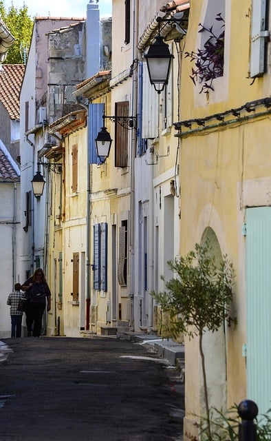 Free download street alley picturesque residents free picture to be edited with GIMP free online image editor