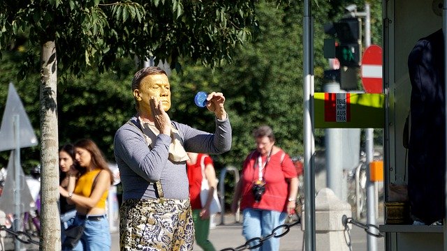 Muat turun percuma Street Artists Face - foto atau gambar percuma untuk diedit dengan editor imej dalam talian GIMP