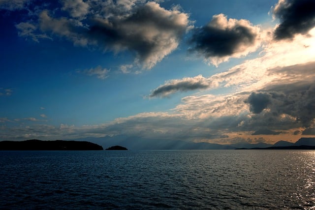 Free download sun lefkas greece sea light rays free picture to be edited with GIMP free online image editor