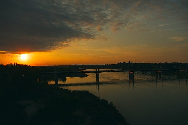 Free download Sunset Over Missouri River -  free photo or picture to be edited with GIMP online image editor