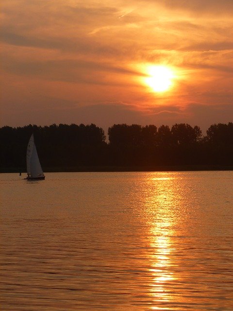 Free download Sunset Sailing Boat -  free photo or picture to be edited with GIMP online image editor