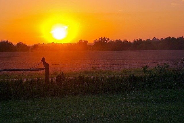 Free download Sunset West Of Halstead Sun -  free photo or picture to be edited with GIMP online image editor