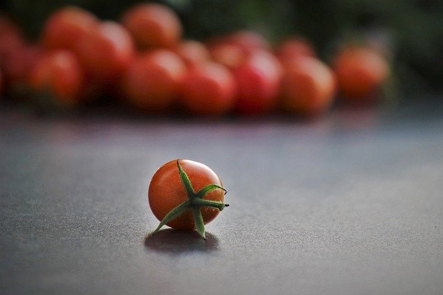 Free download tomatoes healthy organic detox free picture to be edited with GIMP free online image editor