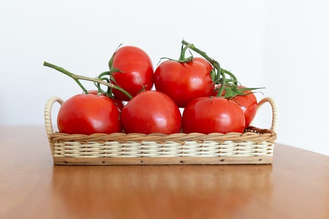 Free download tomatoes vegetables meal kitchen free picture to be edited with GIMP free online image editor