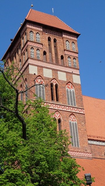 Téléchargement gratuit de la tour église gothique - photo ou image gratuite à éditer avec l'éditeur d'images en ligne GIMP