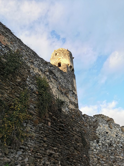 Free download tower ruin building stone wall old free picture to be edited with GIMP free online image editor