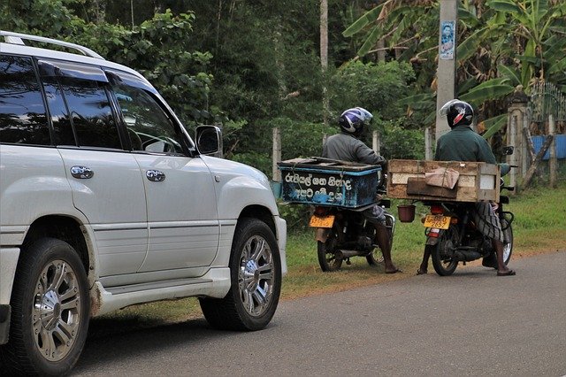 Free download toyota land cruiser 4x4 suv car free picture to be edited with GIMP free online image editor