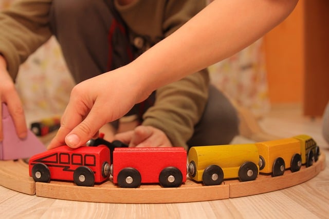 Free download toy train childhood educational free picture to be edited with GIMP free online image editor