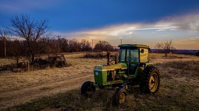 Free download Tractor John Deere -  free photo or picture to be edited with GIMP online image editor