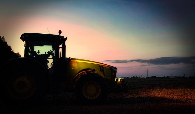 Free download Tractor John Deere Agriculture -  free photo or picture to be edited with GIMP online image editor