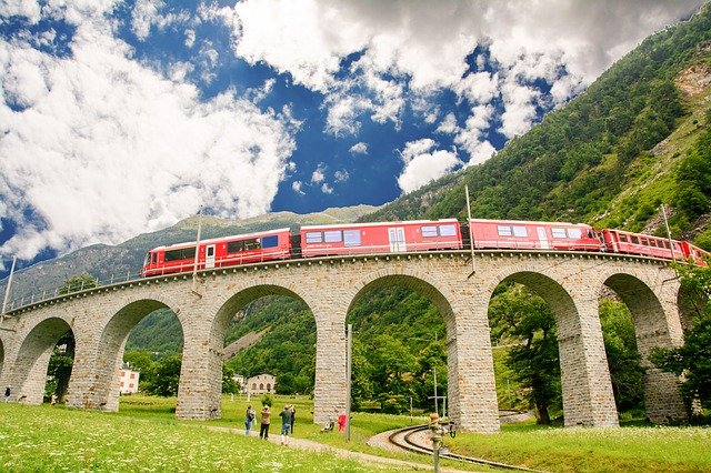 Free download Train Bernina Switzerland -  free photo or picture to be edited with GIMP online image editor