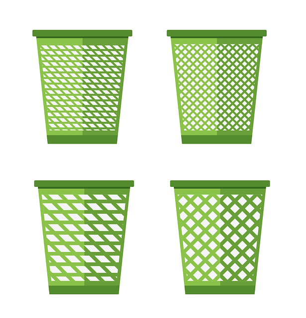 Free download Trash Bin Recycle En - Free vector graphic on Pixabay free illustration to be edited with GIMP free online image editor