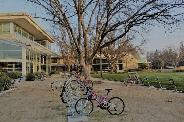 Free download Uc Davis Bikes Campus -  free photo or picture to be edited with GIMP online image editor