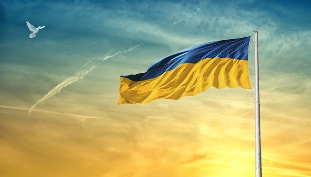 Free download ukraine flag sky dove bird clouds free picture to be edited with GIMP free online image editor