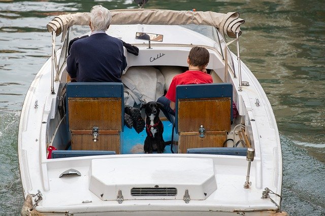 Free download Venice Boat Dog Old -  free photo or picture to be edited with GIMP online image editor