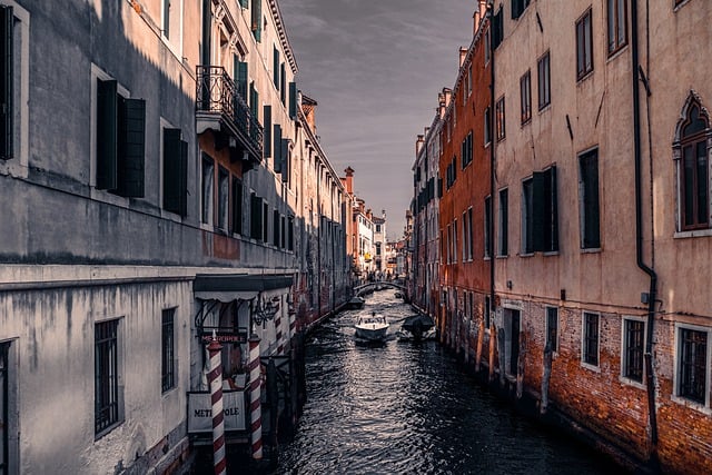 Free download venice italy city channel water free picture to be edited with GIMP free online image editor