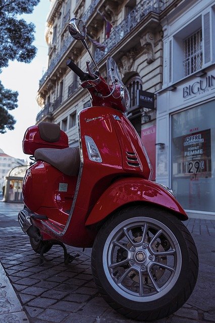 Free download vespa scooter motorcycle bicycle free picture to be edited with GIMP free online image editor