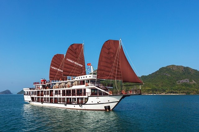 Free download Vietnam Halong Bay Cruise -  free photo or picture to be edited with GIMP online image editor