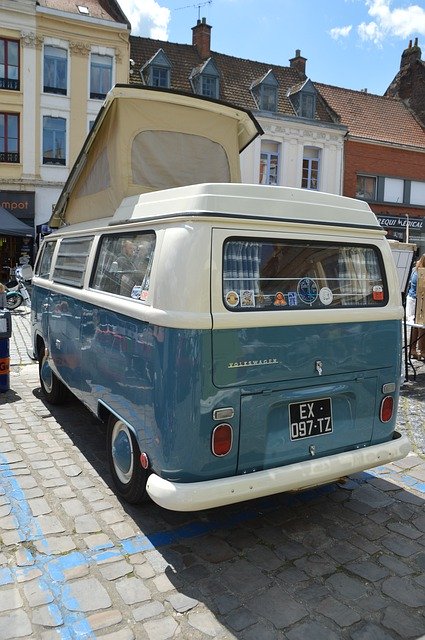 Free download Volkswagen Combi Van -  free photo or picture to be edited with GIMP online image editor