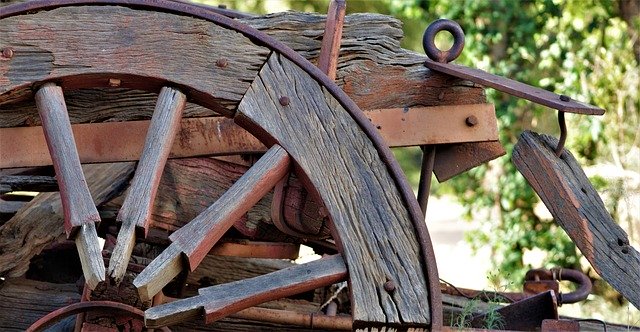Free download Wagon Wheel Farm Western -  free photo or picture to be edited with GIMP online image editor