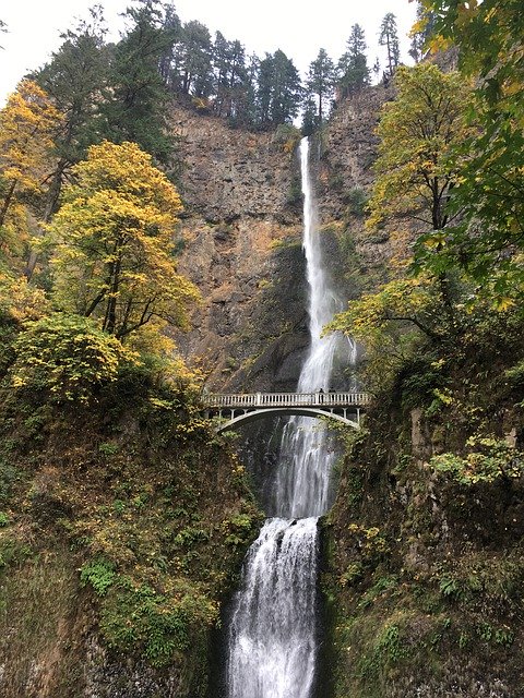 Free download Waterfall Oregon Multnomah Falls -  free photo or picture to be edited with GIMP online image editor