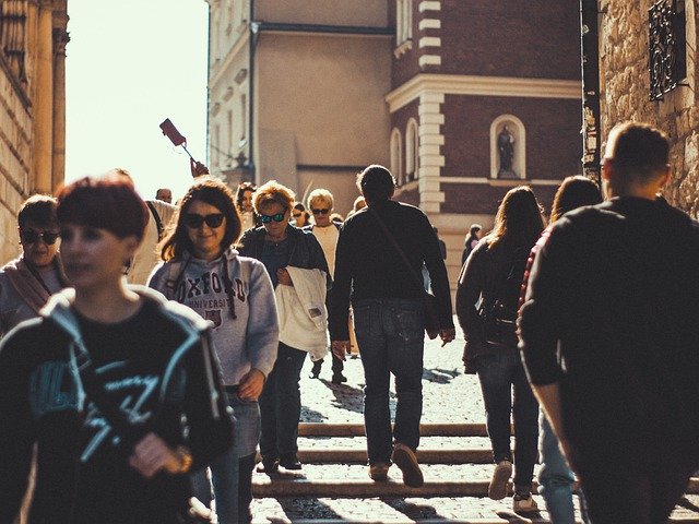 Free download Wawel Tourists The Crowd -  free photo or picture to be edited with GIMP online image editor