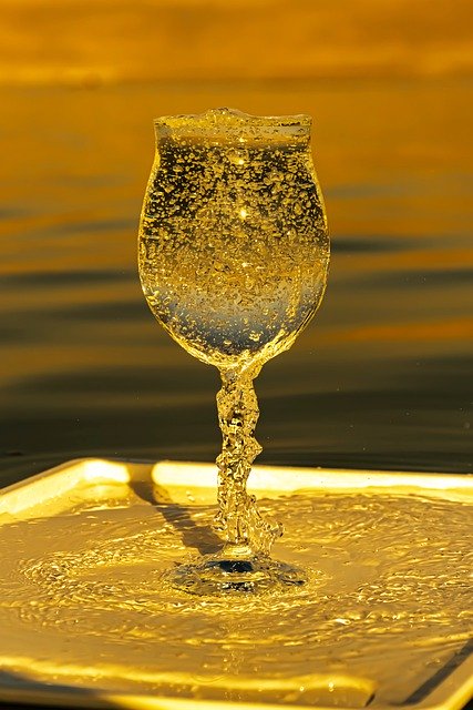 Free download Wineglass Bubbles Tray -  free photo or picture to be edited with GIMP online image editor