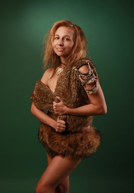 Free download woman cave woman cave people cudgel free picture to be edited with GIMP free online image editor