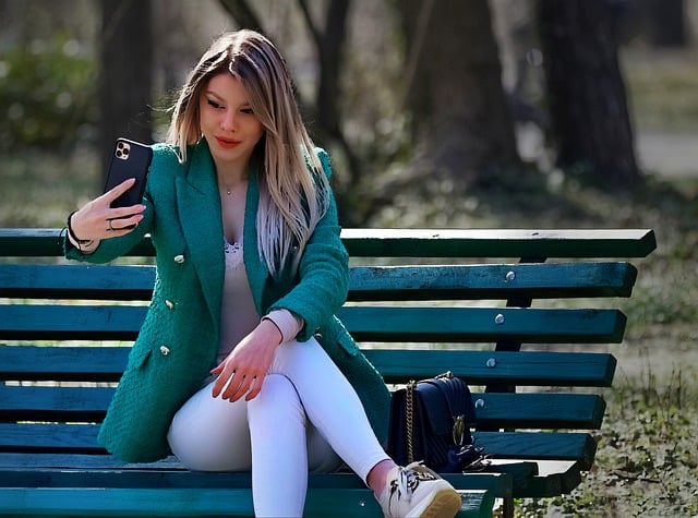 Free download woman girlie sitting bench free picture to be edited with GIMP free online image editor