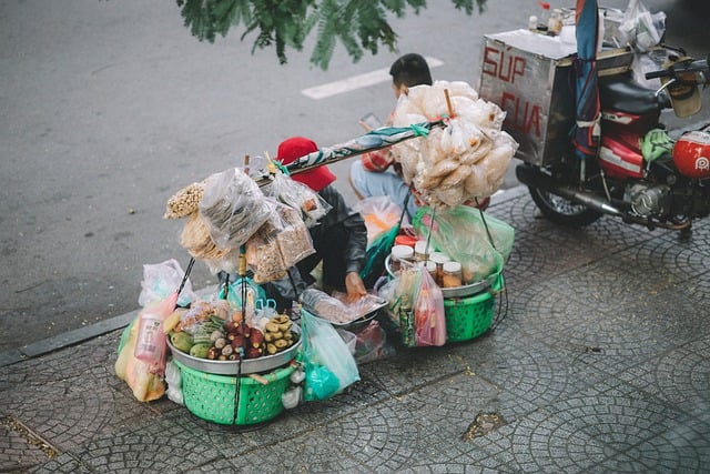 Free download women street vietnam market seller free picture to be edited with GIMP free online image editor