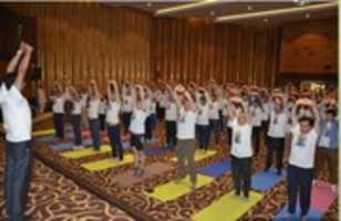 Free download 100s Of Iraqi Nationals Learning Yoga In Baghdad ( 1) free photo or picture to be edited with GIMP online image editor