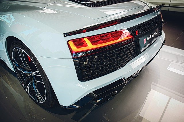 Free download audi audi r8 sports car v10 car free picture to be edited with GIMP free online image editor